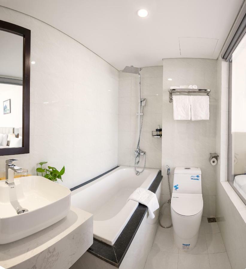 Golden Line Hotel Danang Εξωτερικό φωτογραφία